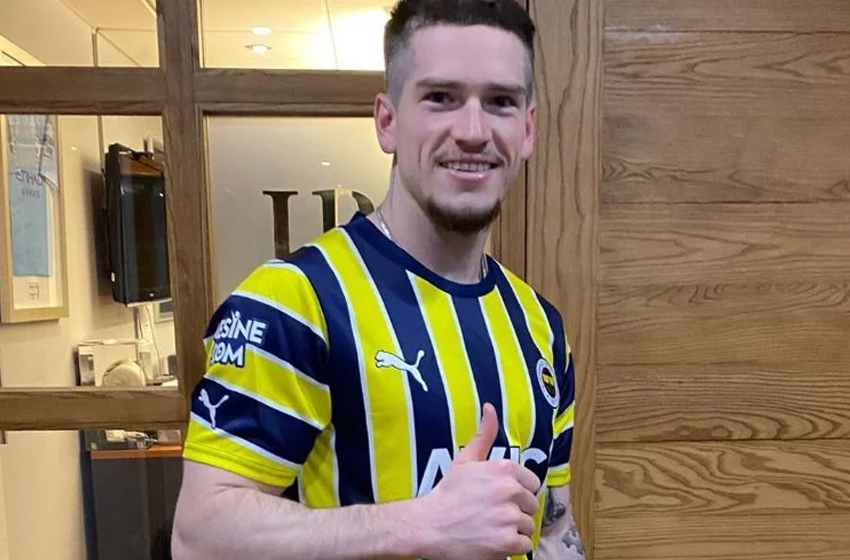 Fenerbahçe, sezonun ilk transferini açıkladı: Ryan Kent