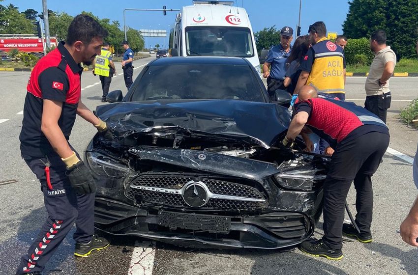 Galatasaraylı Barış Alper Yılmaz trafik kazası geçirdi