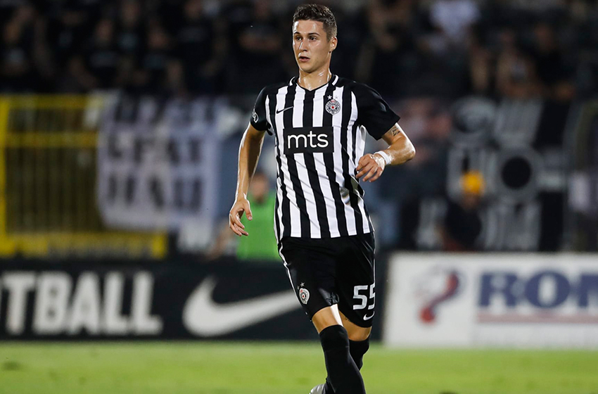 10 numara Partizan'dan geliyor