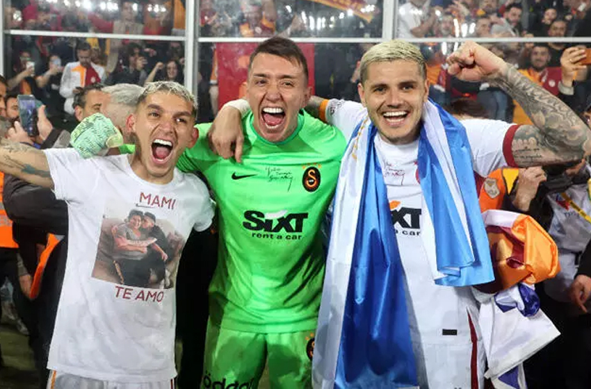 Galatasaray Muslera'nın yerine eski Beşiktaşlı'yı alıyor