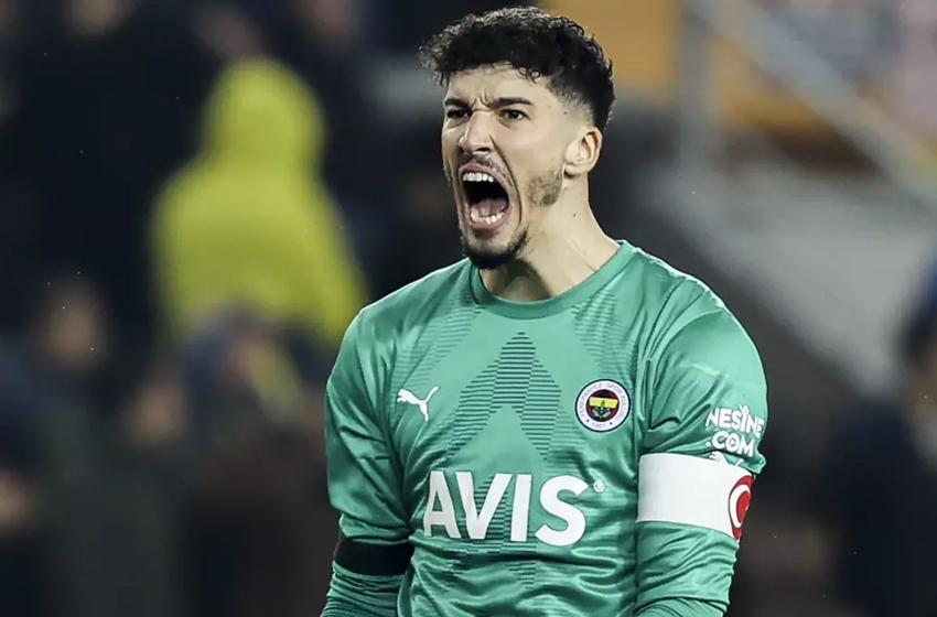 Altay Bayındır Manchester United'a gidecek mi?