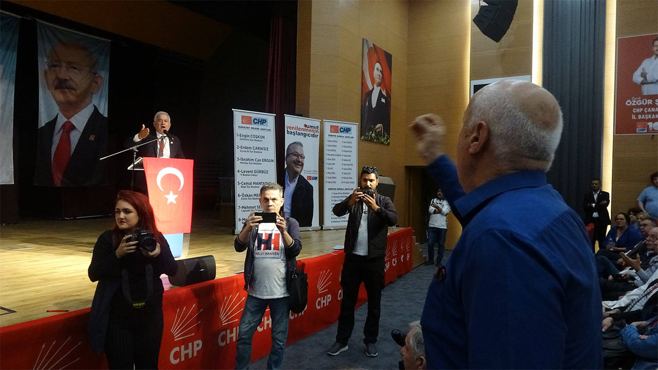 CHP il kongresinde milletvekiliyle partililer birbirine girdi