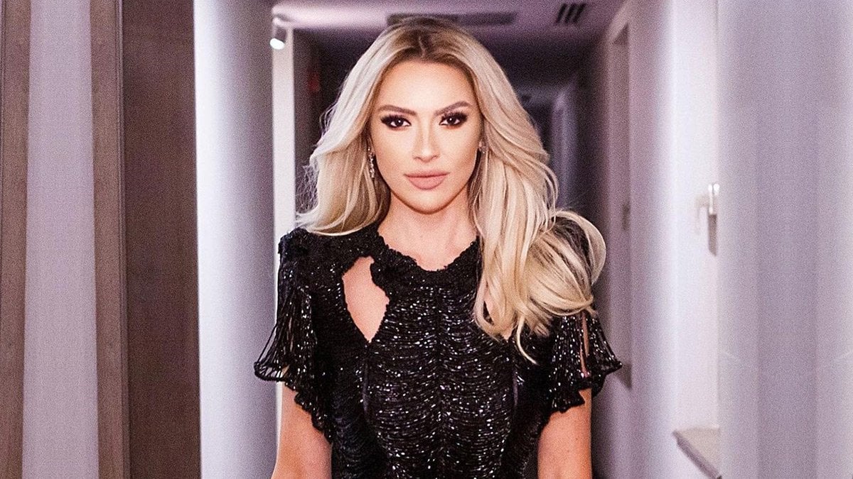 Hadise'den savaş paylaşımı: İnsanlık göremiyorum