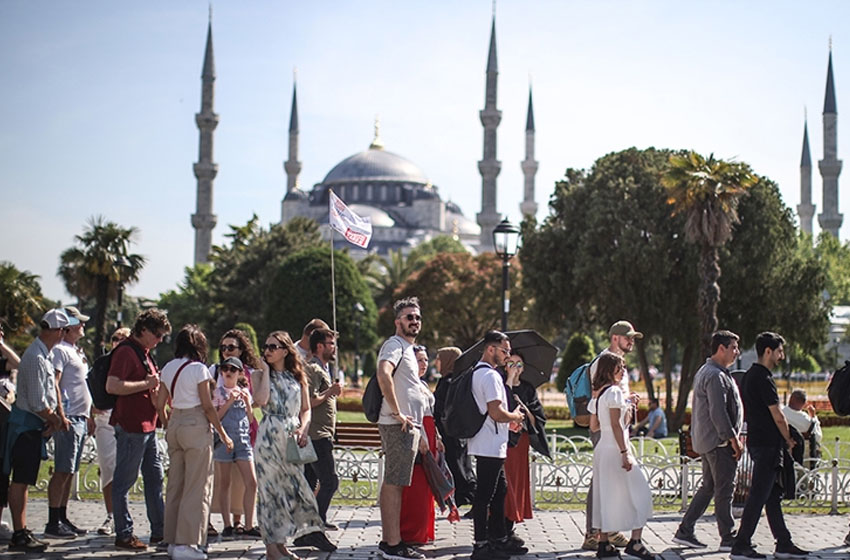 İstanbul'a 2023'ün 11 ayında gelen yabancı turist yüzde 9 arttı