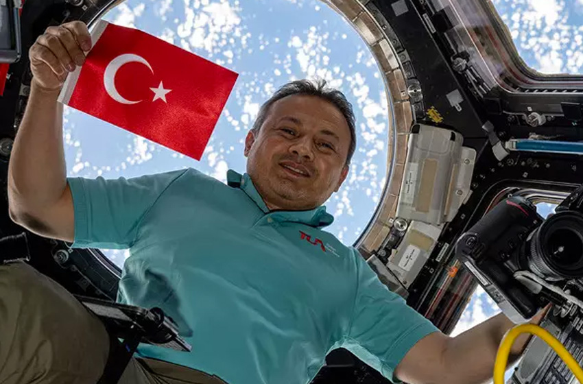 Alper Gezeravcı’nın dünyaya dönüşü ertelendi! Yeni tarih 5 Şubat