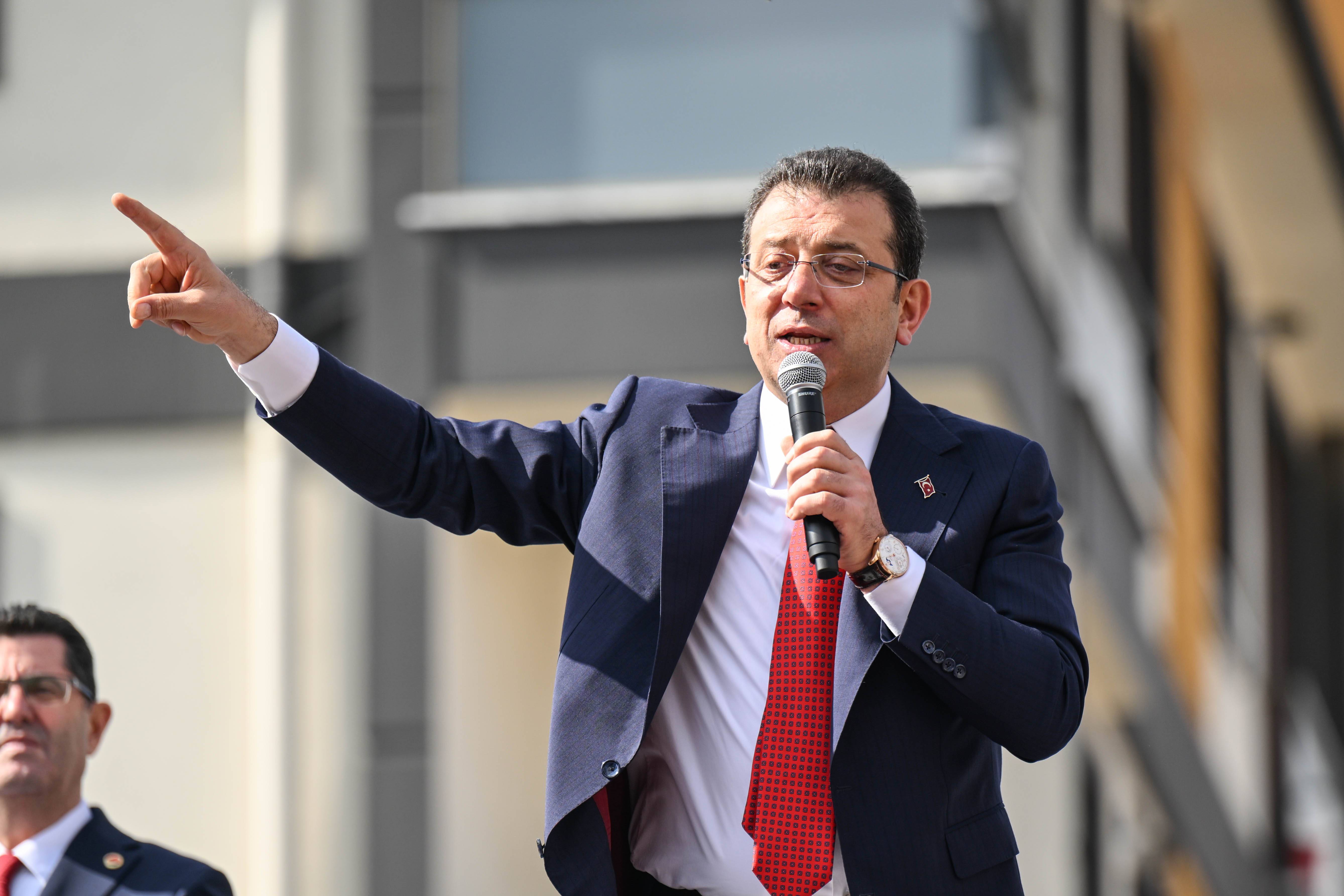 İYİ Parti, İmamoğlu'na şarkı yaptı! Yok bu işin sağı solu, aklın yolu İmamoğlu