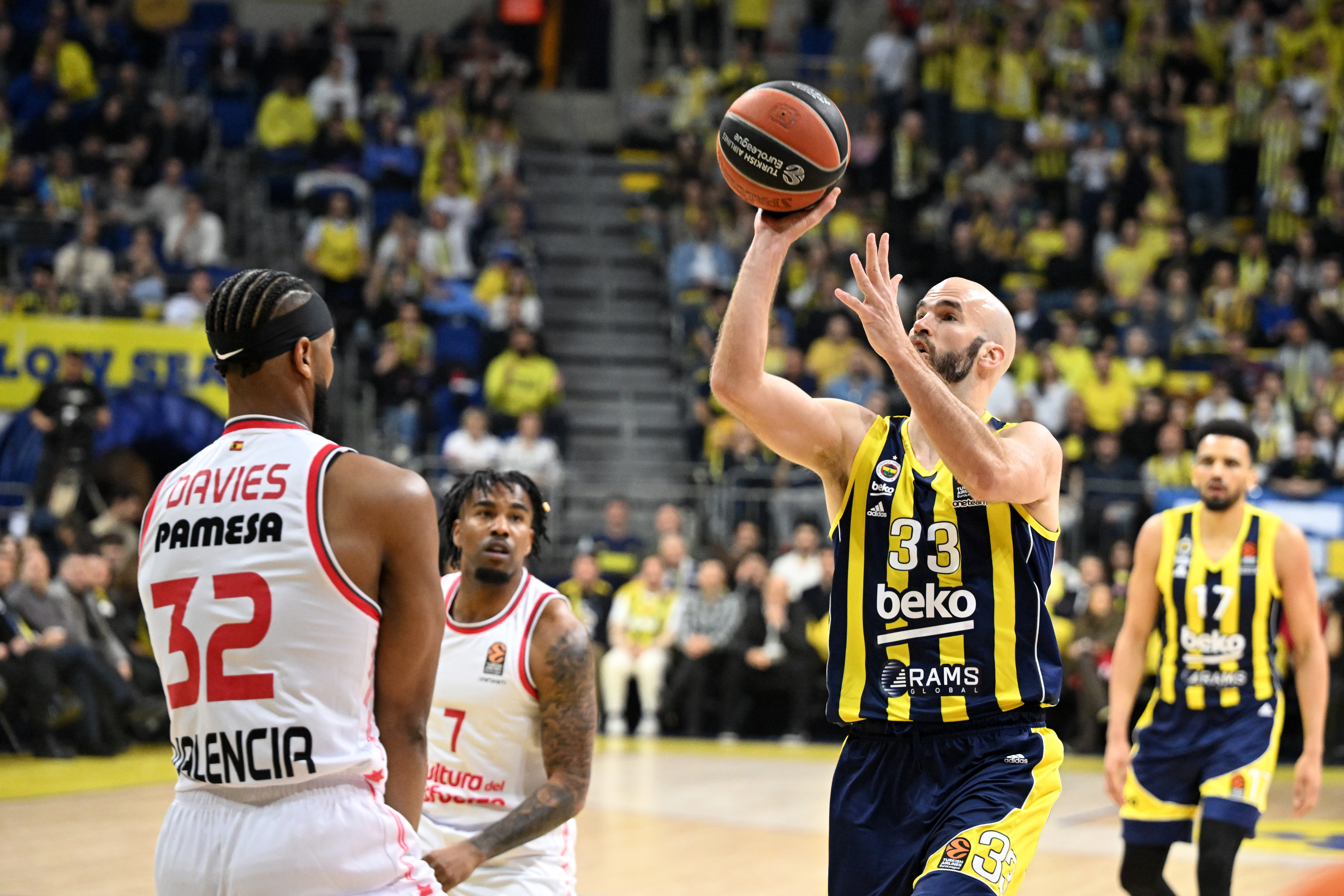 SON DAKİKA! EuroLeague rekoru! Fenerbahçe’den Valencia’ya NBA skoru