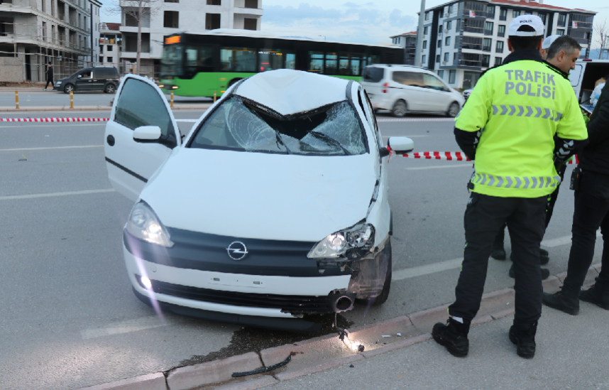 İftar için ekmek alan şahıs otomobilin çarpması sonucu yaşamını yitirdi