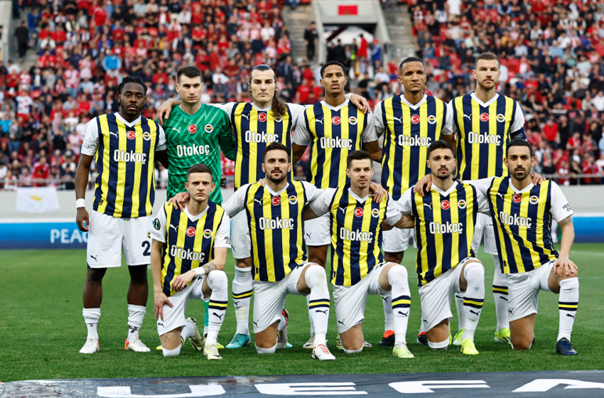 Fenerbahçe'ye kötü haber! Sezonu kapattı