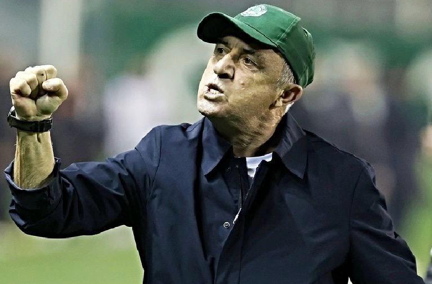 Fatih Terim 'Bizim yanımızdakiler devrilmez!'